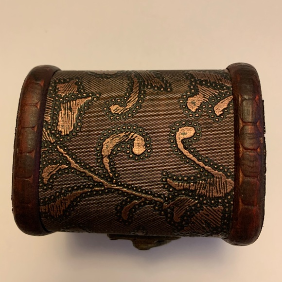 Brand New 3 Piece Stamped 925 Jewelry Set. - Picture 5 of 7